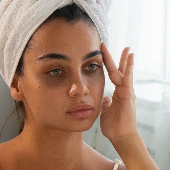 Natural treatment for dark under-eyes and tired-looking skin under eyes
